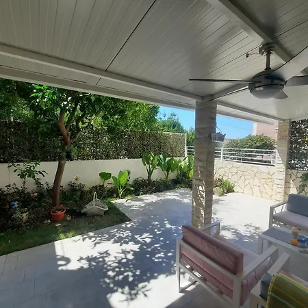 Tiki With Big Terrace Apartment *