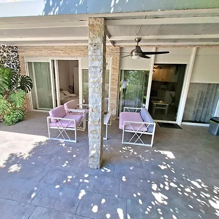 Apartment Tiki With A Large Terrace *