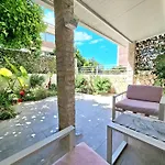 Apartamento Tiki With A Large Terrace